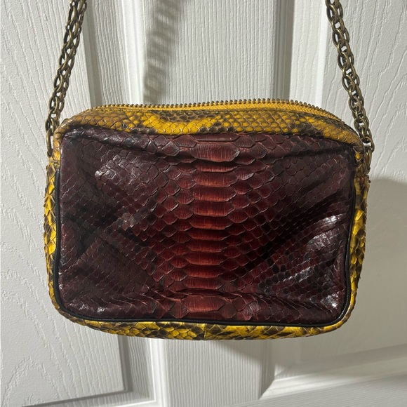 Clari’s Virot python - Picture 2 of 5